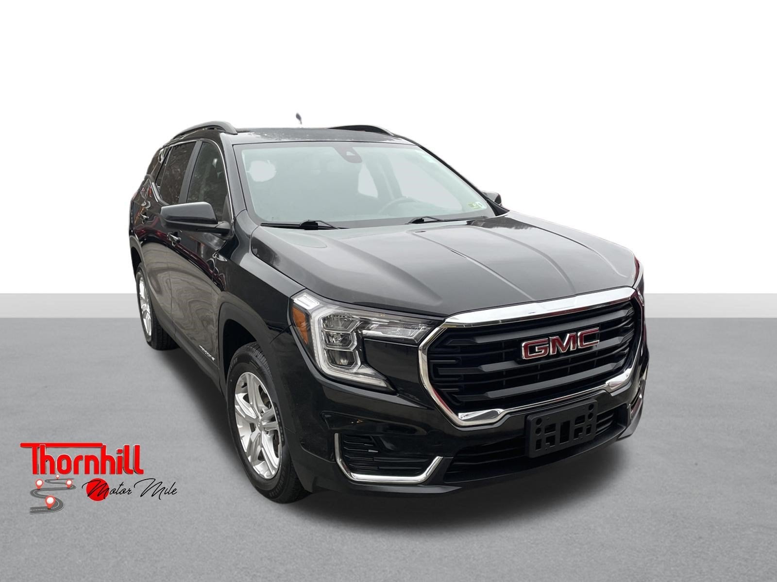 2022 GMC Terrain SLE in Ebony Twilight Metallic — front three-quarter view