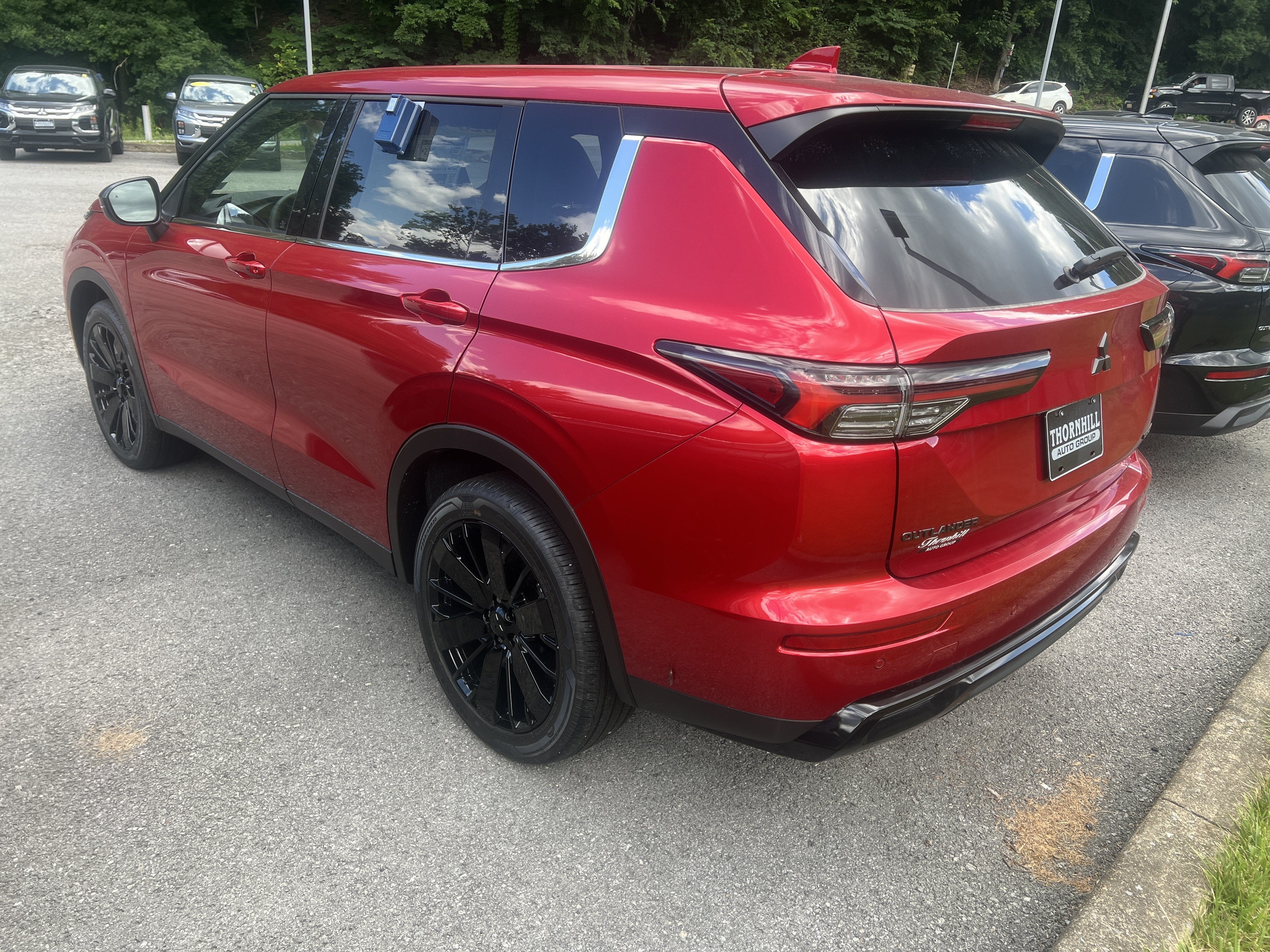 2026 Mitsubishi Outlander — detail view